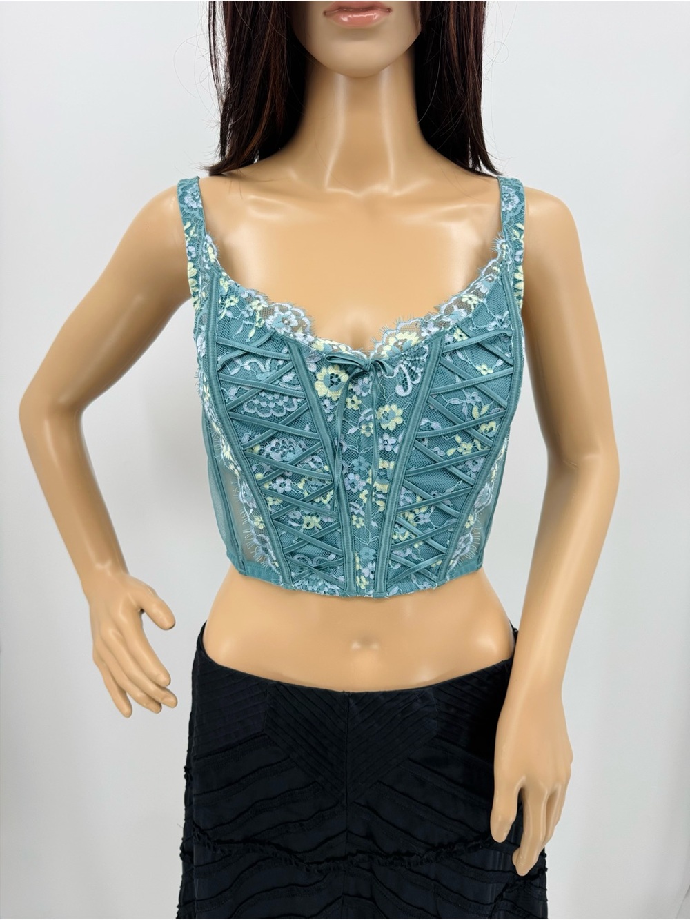 Victoria’s Secret Dream Girls Regency Lace Boned Cropped Bralette Bustier Corset